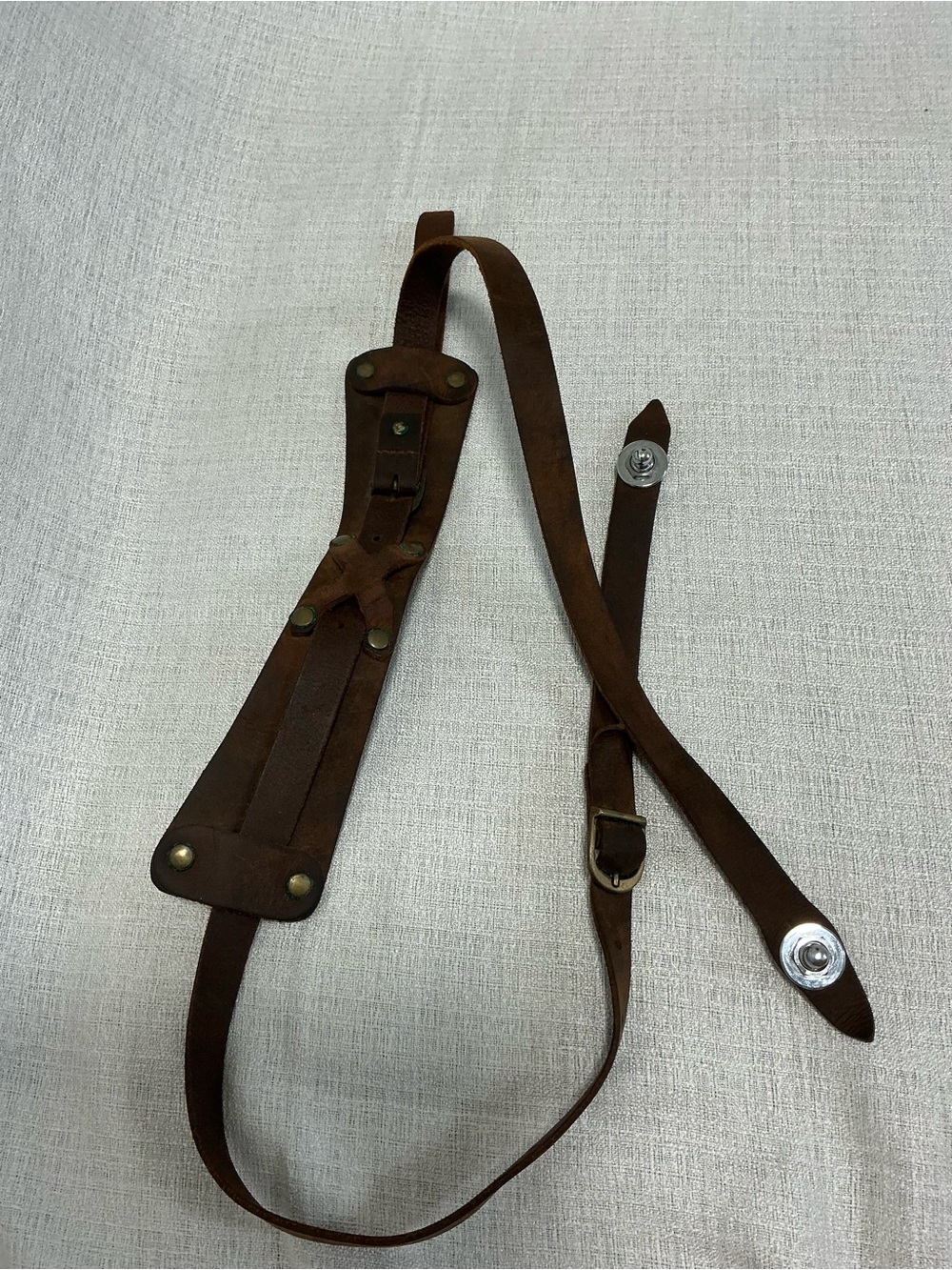 Vintage Fender Brown Suede Leather Guitar Padded Metal Hardware Strap